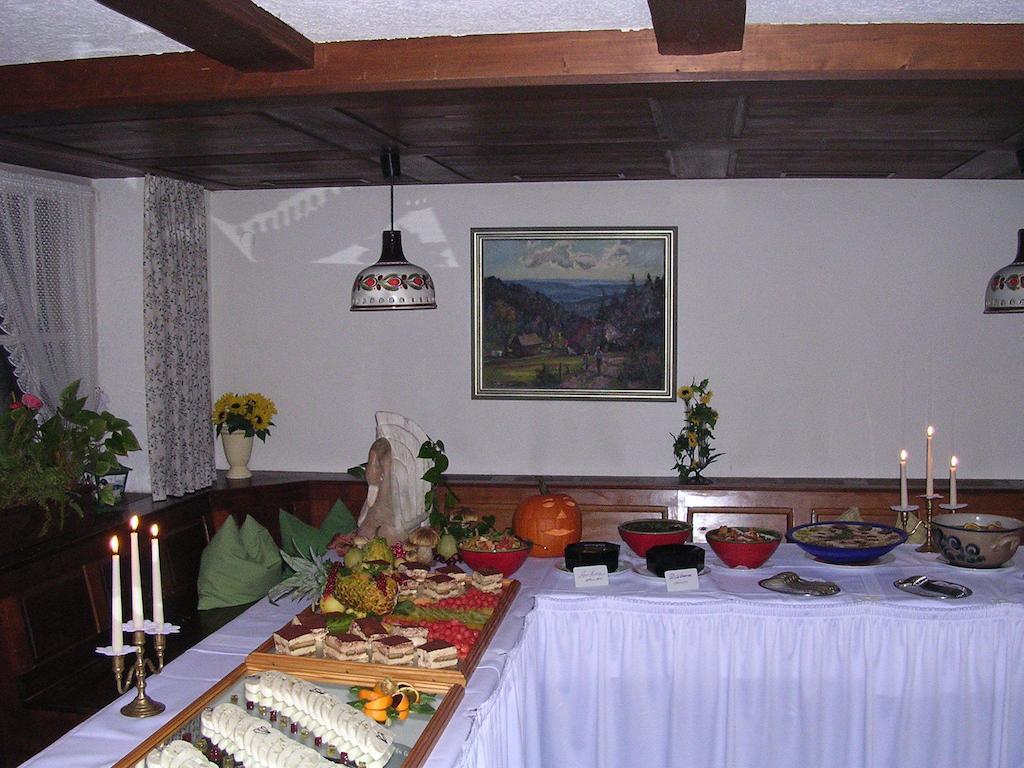 Landgasthof Zum Schwanen Hornberg Buitenkant foto