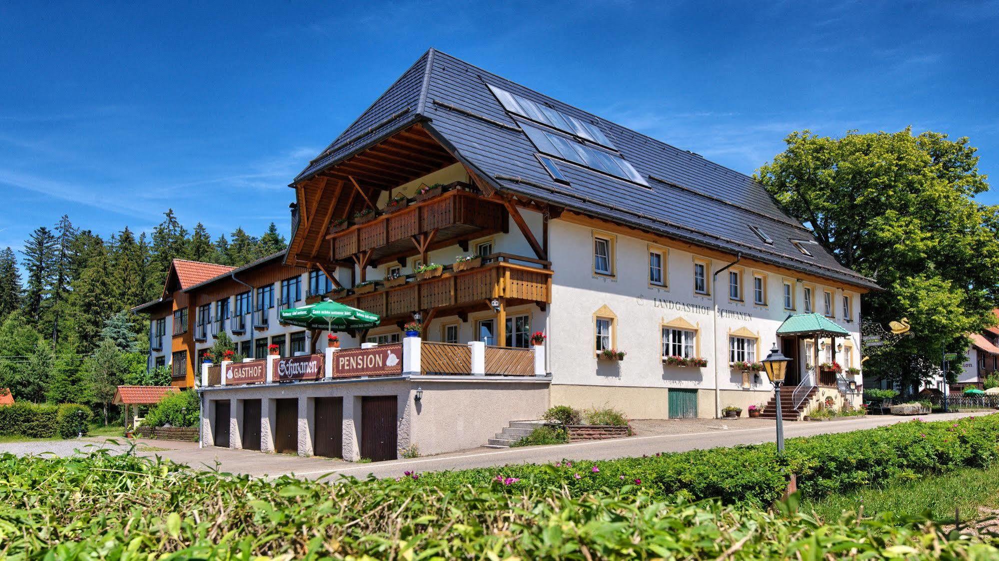 Landgasthof Zum Schwanen Hornberg Buitenkant foto